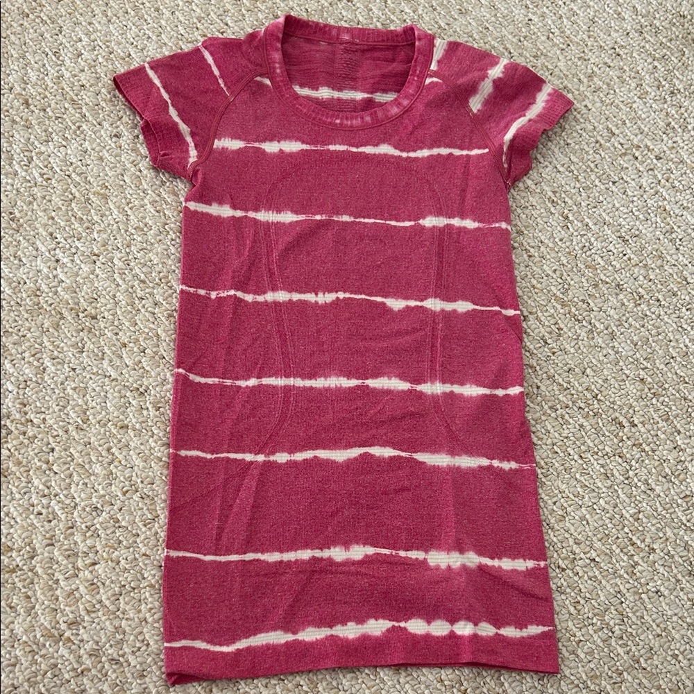 Lululemon Athletica Pink swiftly tech Tie-Dye Tee